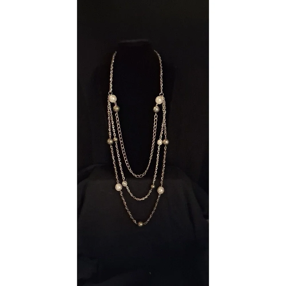 Vintage 3 Strand Gold Tone Net Encased Beads Necklace